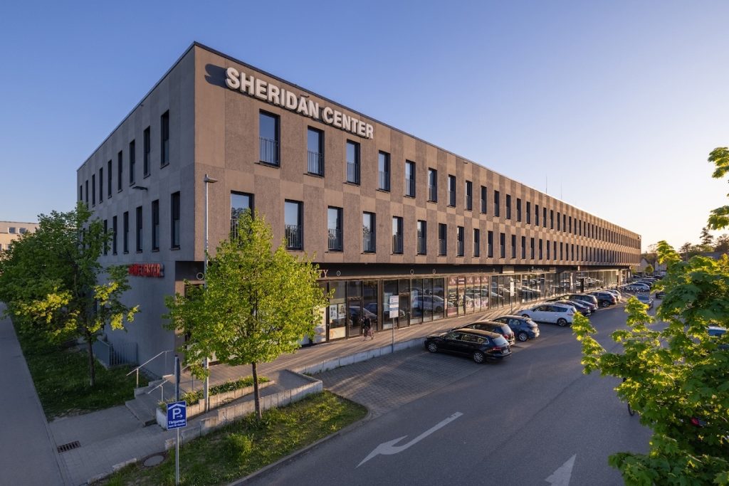 Sheridan-Center-Augsburg-Kragler-Immobilien-1